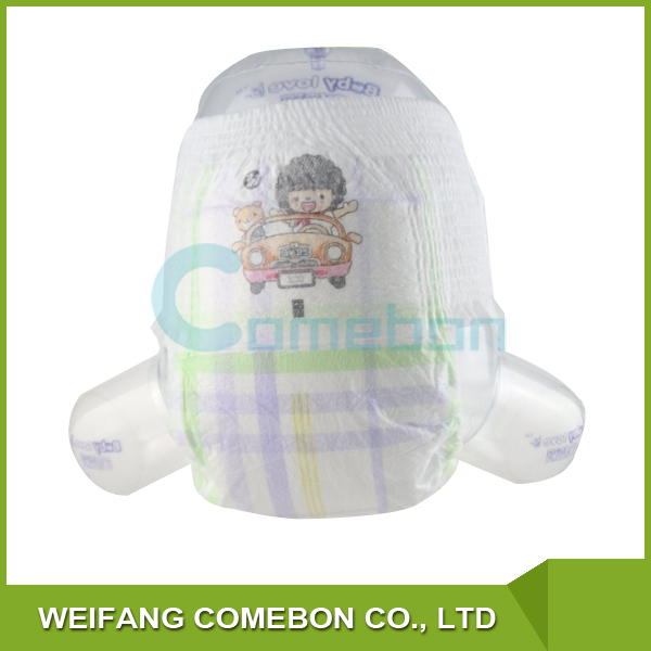 Disposable breathable printed feature baby pull ups